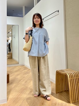 「URBAN RESEARCH DOORS（アーバンリサーチドアーズ）のライトツイーディドロストイージーパンツ（その他パンツ、ベージュ系）」を使った、くずみさん（レディース・159cm）の夏コーディネート