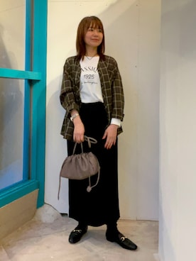 「アイテム（パンプス）」を使った、くずみさん（レディース・159cm）の秋コーディネート