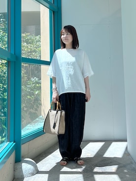 「かぐれ（カグレ）のリネンフリルスリーブプルオーバー（シャツ/ブラウス、ホワイト系）」を使った、くずみさん（レディース・159cm）の春コーディネート