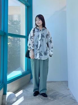 「URBAN RESEARCH DOORS（アーバンリサーチドアーズ）のヘマタイトネックレス（ネックレス、ゴールド系）」を使った、くずみさん（レディース・159cm）の春コーディネート