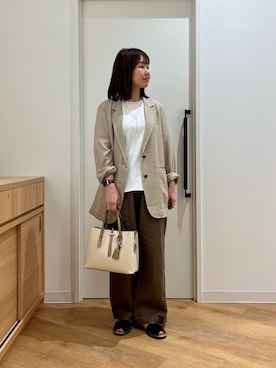 「アイテム（アクセサリー）」を使った、くずみさん（レディース・159cm）の春コーディネート