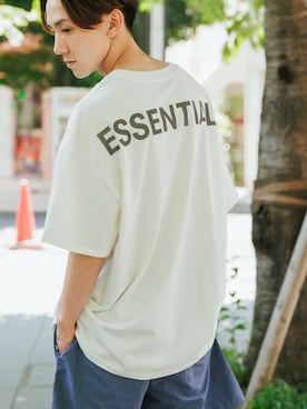 「アイテム（チノパンツ）」を使った、Rooptokyoさん（メンズ・173cm）の夏コーディネート