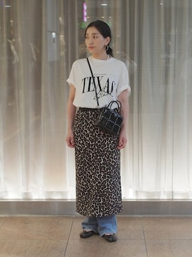 「SHIPS（シップス）の淡水パールマンテルネックレス 40cm（ネックレス）」を使った、増田さん（レディース・157cm）の夏コーディネート