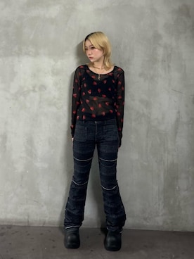 HYSTERIC GLAMOURのアイテム（ブラック系）を使った「シアーシャツ」の 