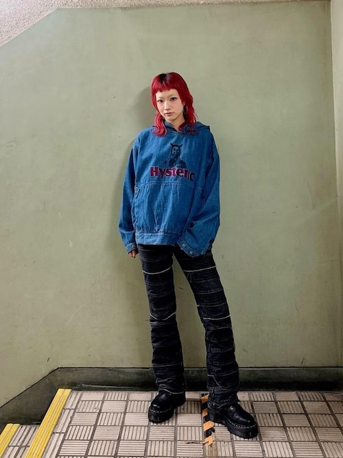 【HYSTERIC GLAMOUR】スクラッチフレアデニムパンツ ウミヘビ 27 HYSTERIC GLAMOUR】スクラッチフレアデニムパンツ ウミヘビ 27 - メルカリ