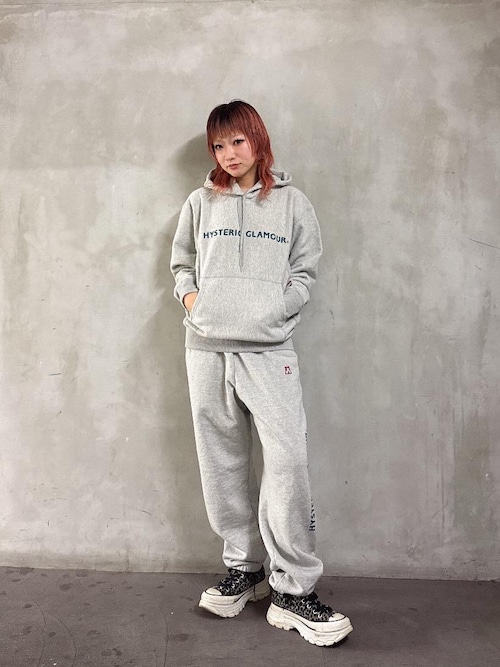 HYSTERIC GLAMOUR（ヒステリックグラマー）の「HYS LOGO スウェット