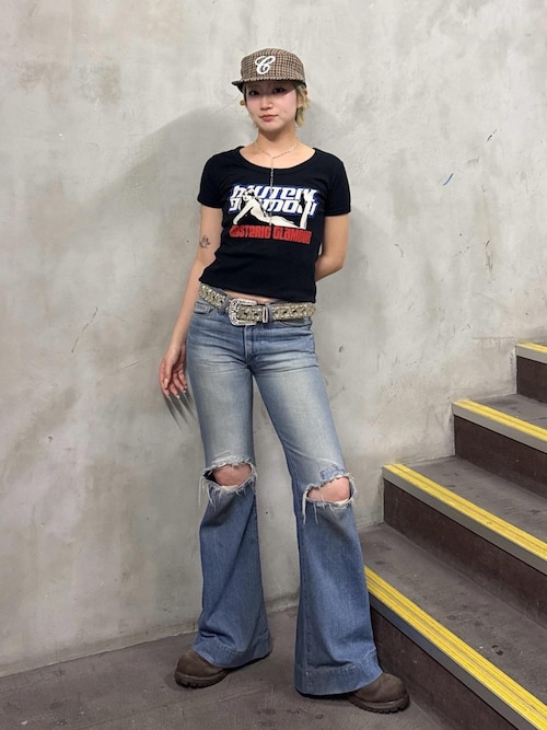 ローライズフレアデニムパンツ（デニムパンツ）｜HYSTERIC GLAMOUR