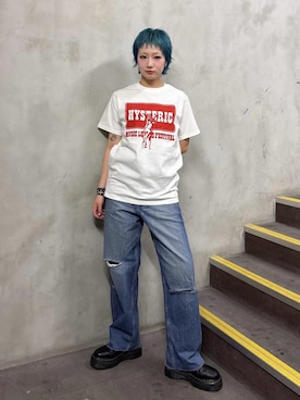「HYSTERIC GLAMOUR（ヒステリックグラマー）のRESIZE加工 デニムストレートパンツ（デニムパンツ、ブルー系）」を使った、sakurakoさん（レディース）の春コーディネート