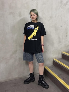 「HYSTERIC GLAMOUR（ヒステリックグラマー）のSNAKE LOOP デニムハーフパンツ（その他パンツ、ブルー系）」を使った、sakurakoさん（レディース）の夏コーディネート
