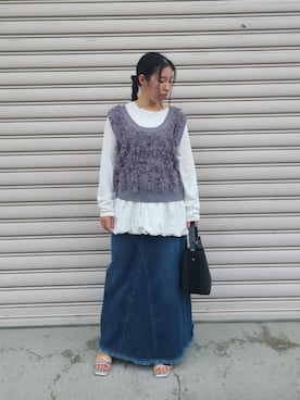 「アイテム（デニムスカート）」を使った、Akiさん（レディース・145cm）の秋コーディネート