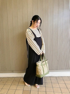 「アイテム（サロペット/オーバーオール）」を使った、Akiさん（レディース・145cm）の秋コーディネート