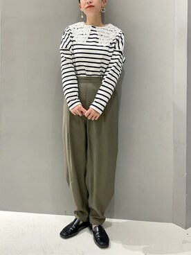 「襟付きトップス」｜「アイテム（スラックス）」を使った、Online Storeさん（レディース・156cm）の冬コーディネート