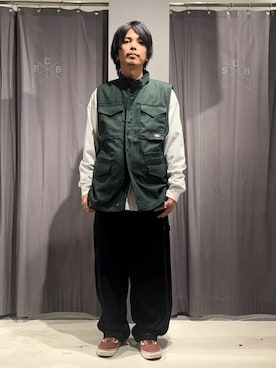 「Dickies（ディッキーズ）のアイテム（その他アウター）」を使った、Online Storeさん（メンズ・175cm）の秋コーディネート