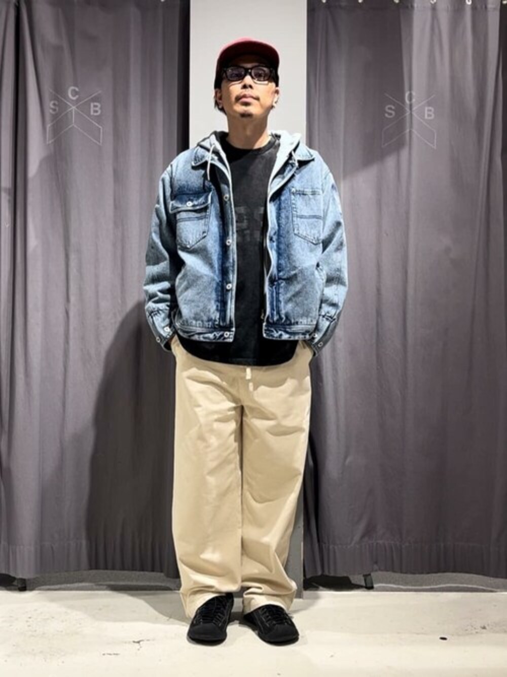 「デニム、トレンド、レイヤードスタイル、CRAFT STANDARD BOUTIQUE、クラフトスタンダードブティック、craftstandardboutique」｜「CRAFT STANDARD BOUTIQUEのレイヤードデニムジャケット（テーラードジャケット、ブルー系）」を使った、Online Storeさん（メンズ・175cm）の冬コーディネートの1枚目の写真