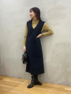 「アーバンリサーチ」｜「アイテム（ジャンパースカート）」を使った、ROSSO WOMENさん（レディース・154cm）の冬コーディネート