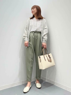 「アーバンリサーチ」｜「アイテム（スリッポン）」を使った、ROSSO WOMENさん（レディース・154cm）の春コーディネート
