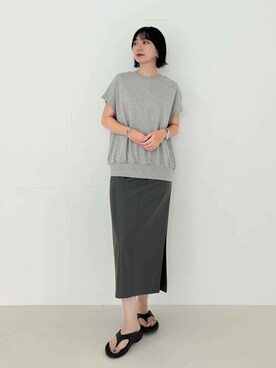 「CHIGNON（シニヨン）のアイテム（トップス）」を使った、ROSSO WOMENさん（レディース・167cm）の秋コーディネート