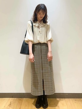 「URBAN RESEARCH ROSSO WOMEN（アーバンリサーチ　ロッソ）のアイテム（ブーツ）」を使った、ROSSO WOMENさん（レディース・166cm）の秋コーディネート