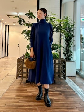 「URBAN RESEARCH ROSSO」｜「アイテム（ワンピース/ドレス）」を使った、ROSSO WOMENさん（レディース・165cm）の秋コーディネート