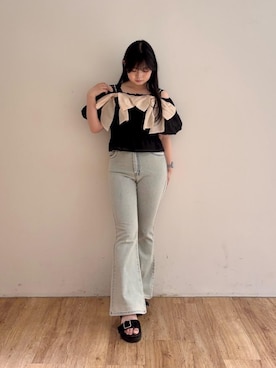 「MAJESTIC LEGON（マジェスティックレゴン）のジェリーソールスポサン（サンダル、ブラック系）」を使った、saeさん（レディース・155cm）の春コーディネート