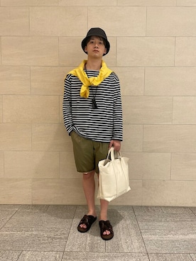 「アイテム（キーケース/キーアクセサリー）」を使った、永松さん（メンズ・166cm）の春コーディネート