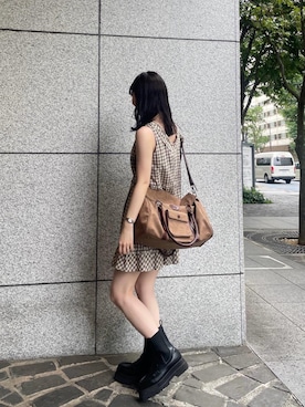 「TINA：JOJUN（ティーナジョジュン）のサイドゴア ローファーブーツ TINA：JOJUN（ブーツ、ブラック系）」を使った、Miyukiさん（レディース・158cm）の夏コーディネート