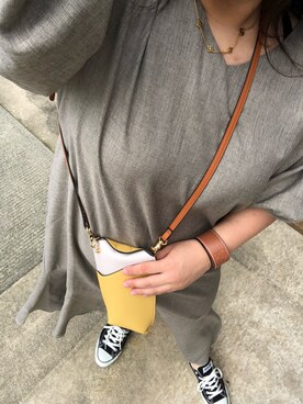 「CONVERSE（コンバース）のCONVERSE コンバース オール スター オックス / ALL STAR OX(BLACK) 32160321（スニーカー）」を使った、♡さん（レディース・158cm・20代）の秋コーディネート