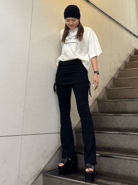 新井舞さんのコーディネート
