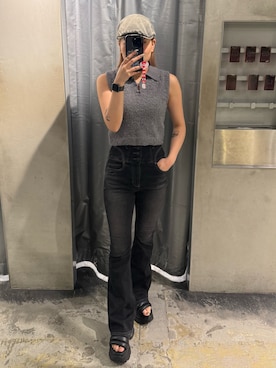 新井舞さんのコーディネート