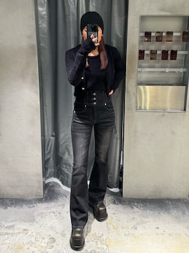 「EMODA（エモダ）のアイテム（ローファー）」を使った、新井舞さん（レディース・160cm）の秋コーディネート