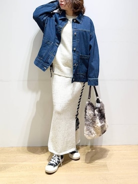 「アイテム（デニムジャケット）」を使った、oisoさん（レディース・153cm・30代）の秋コーディネート