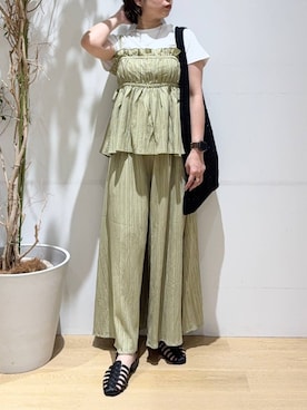 「LAKOLE（ラコレ）のアイテム（パンツ）」を使った、oisoさん（レディース・153cm）の春コーディネート