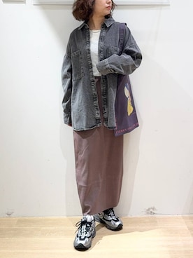 「LAKOLE（ラコレ）のケミカルウォッシュシャツ長袖 / 140262（シャツ/ブラウス）」を使った、oisoさん（レディース・153cm）の秋コーディネート