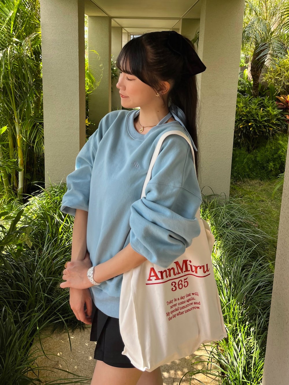 AnnMiruのトートバッグを使った人気ファッションコーディネート - WEAR