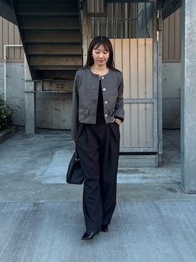 「アイテム（ノーカラージャケット、グレー系）」を使った、miokoさん（レディース・158cm）の秋コーディネート