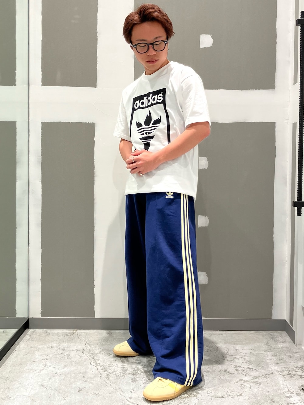 早い者勝ち adidas トレフォイル トーチ Tシャツ コーデが決まる 早い者勝ち adidas トレフォイル トーチ Tシャツ コーデが決まる