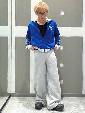 KRさんのコーディネート