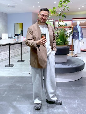 「アイテム（テーラードジャケット）」を使った、じゃぱあきさん（メンズ・173cm・30代）の秋コーディネート