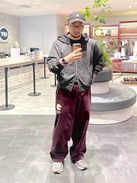 「アイテム（パーカー）」を使った、じゃぱあきさん（メンズ・173cm・30代）の秋コーディネート