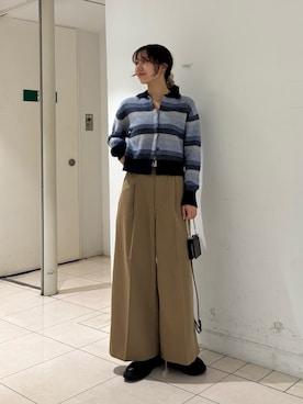 「アイテム（財布）」を使った、ひらのさん（レディース・166cm）の秋コーディネート