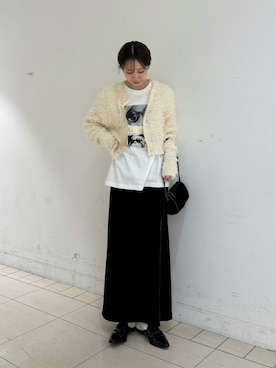 「KBF（ケイビーエフ）のアイテム（ショルダーバッグ）」を使った、ひらのさん（レディース・167cm）の秋コーディネート