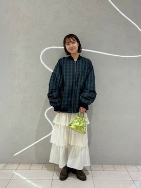 「KBF（ケイビーエフ）のアイテム（MA-1）」を使った、ひらのさん（レディース・166cm）の秋コーディネート