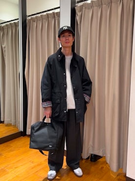 「アイテム（その他アウター、ブラック系）」を使った、yusakuさん（メンズ・170cm）の冬コーディネート