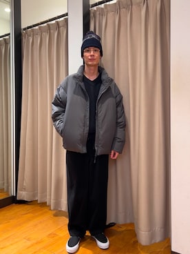 「アイテム（スリッポン）」を使った、yusakuさん（メンズ・170cm）の秋コーディネート