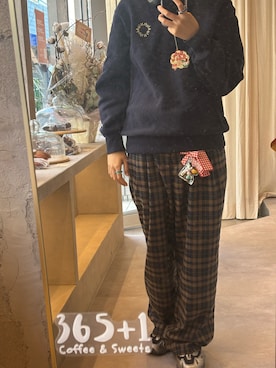 「INTER FACTORY（インターファクトリー）のアイテム（スラックス）」を使った、maomaoさん（レディース・161cm）の冬コーディネート