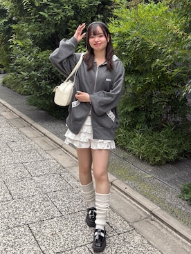 「韓国ファッション」｜「アイテム（パーカー）」を使った、ひなさん（レディース・163cm）の秋コーディネート
