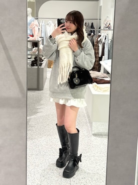 「アイテム（ストール/ショール）」を使った、ひなさん（レディース・163cm）の秋コーディネート