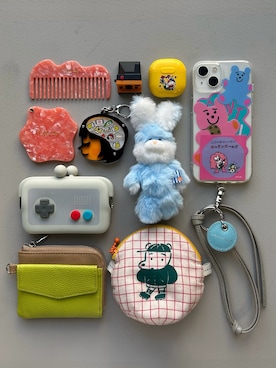 「アイテム（財布）」を使った、n m kさん（レディース・158cm）の春コーディネート