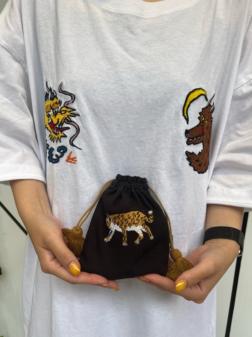 アニマル刺繍巾着ポーチ S（ポーチ）｜BIRTHDAY BAR（バースデイバー