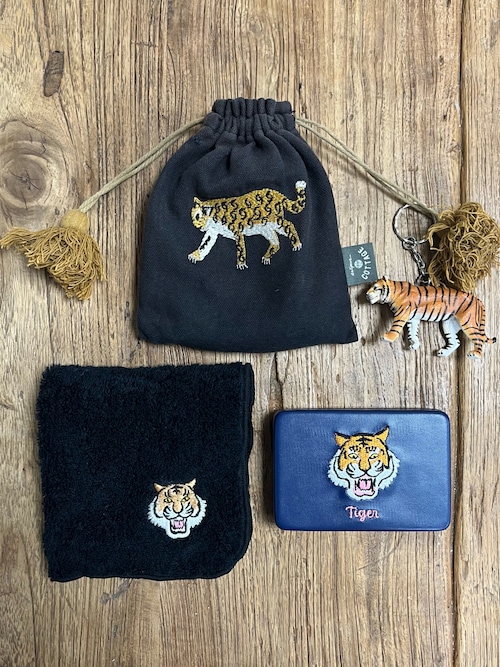【The Birthday】ポーチ グッズ BIRTHDAY BAR｜YUM YUM FRIENDS 巾着ポーチ | Rakuten Fashion